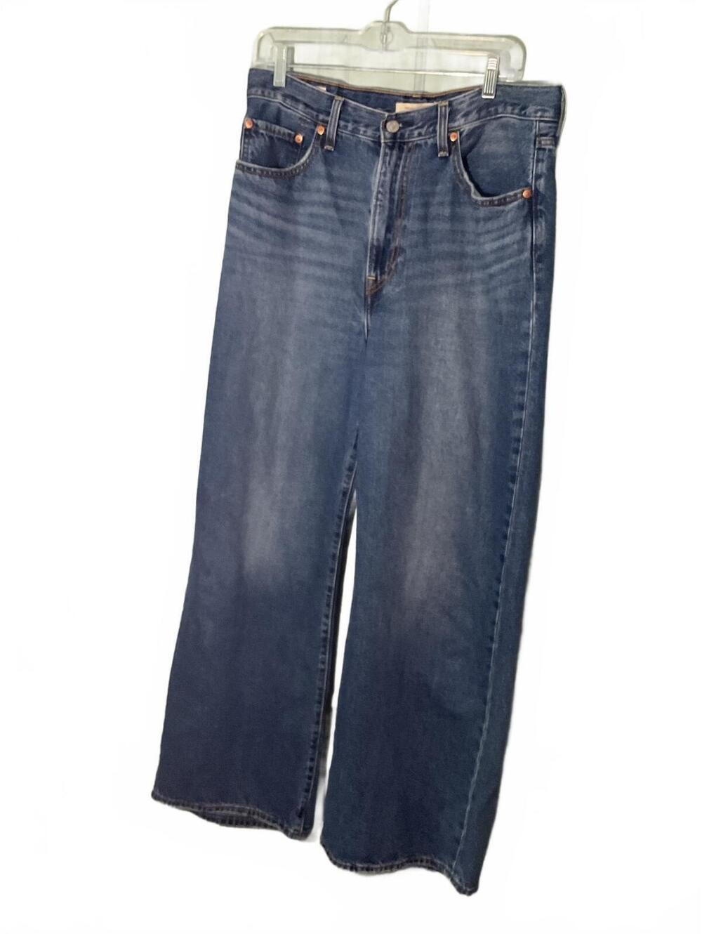 Levi's Women's  Rib cage Wide-Leg Blue Denim Jeans Size 30